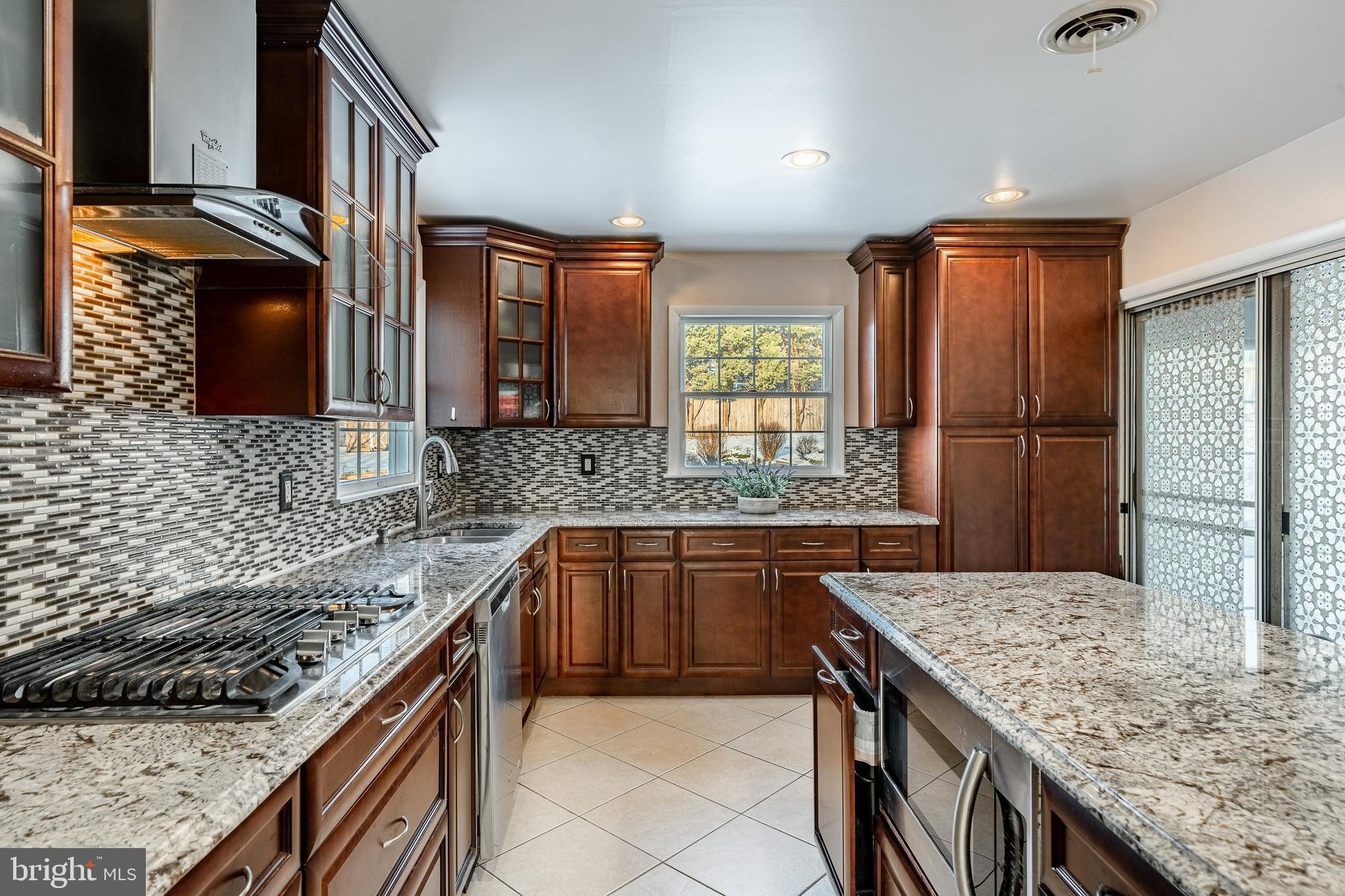 WESTOVER WOODS - Residential