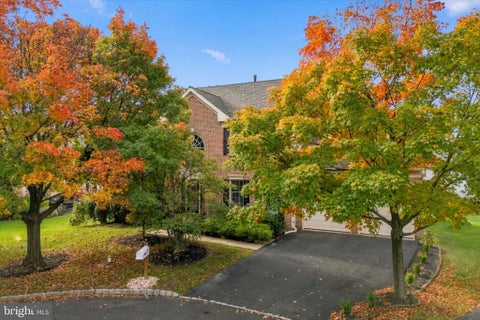 Photo of 108 Cascades Court, BLUE BELL, PA 19422 (MLS # PAMC2198592)