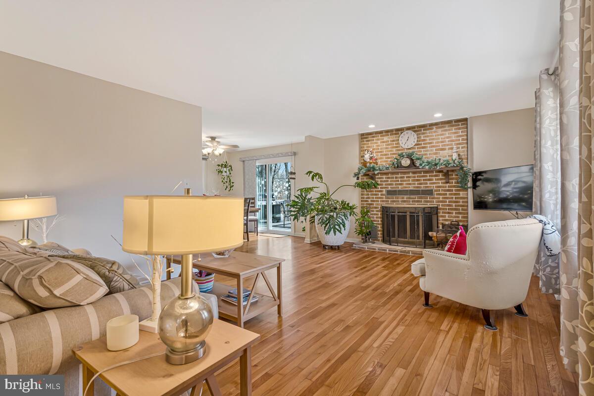 DUNKIRK FIELDS - Residential