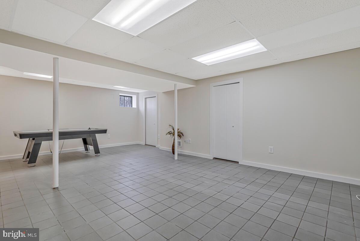 DUNKIRK FIELDS - Residential