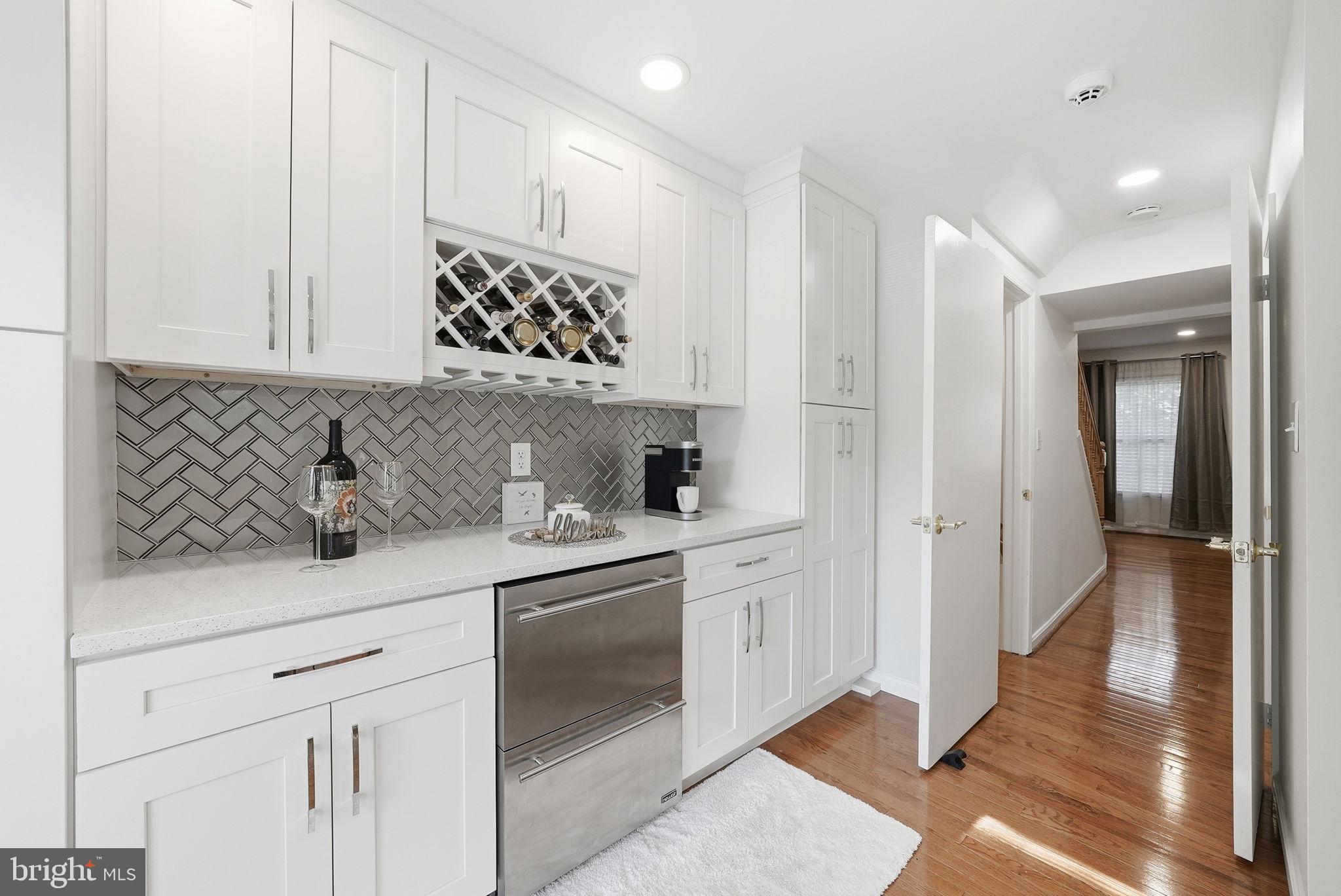8218 DOCTOR CRAIK COURT