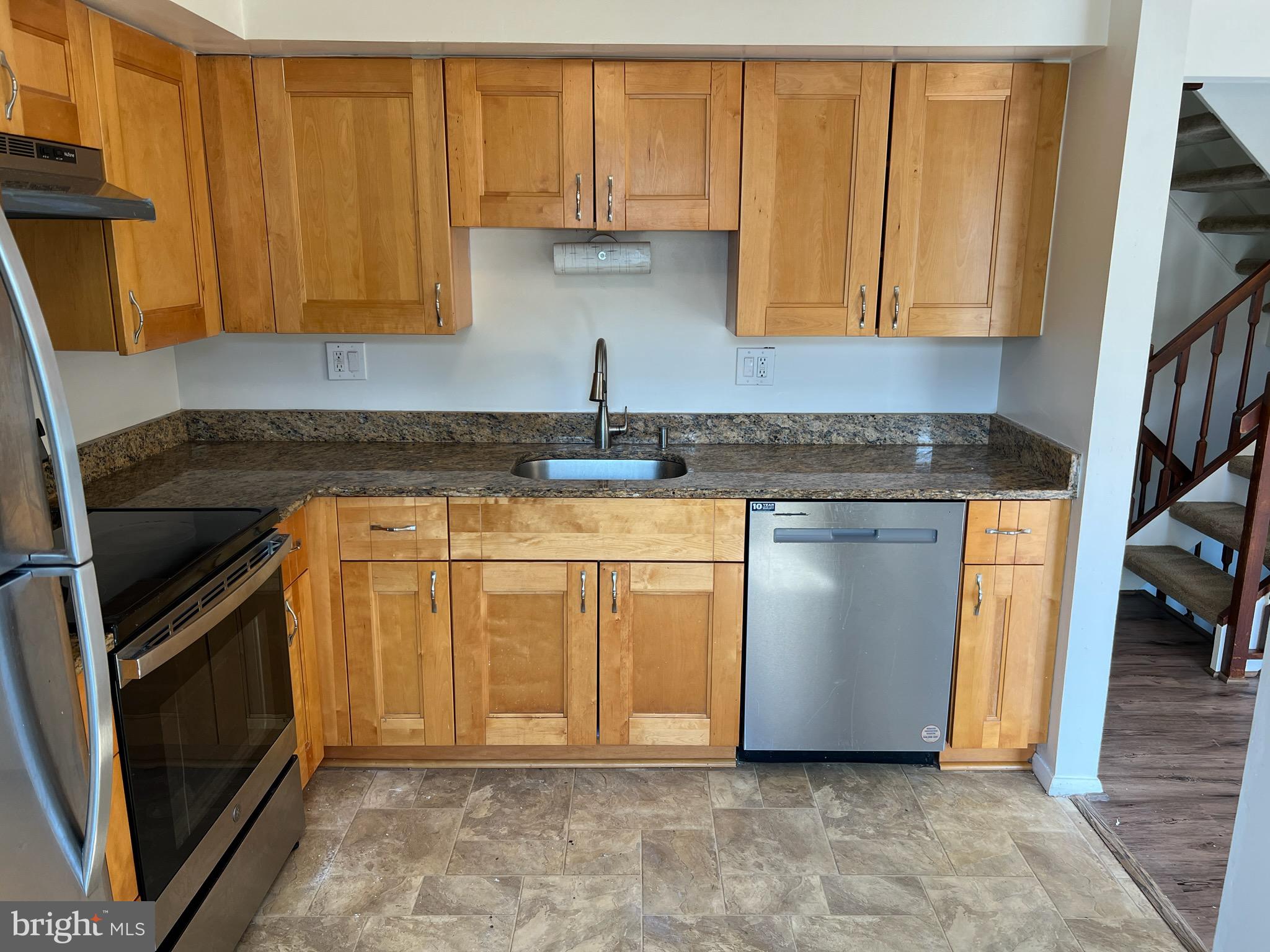 7728 HAVENSIDE TERRACE