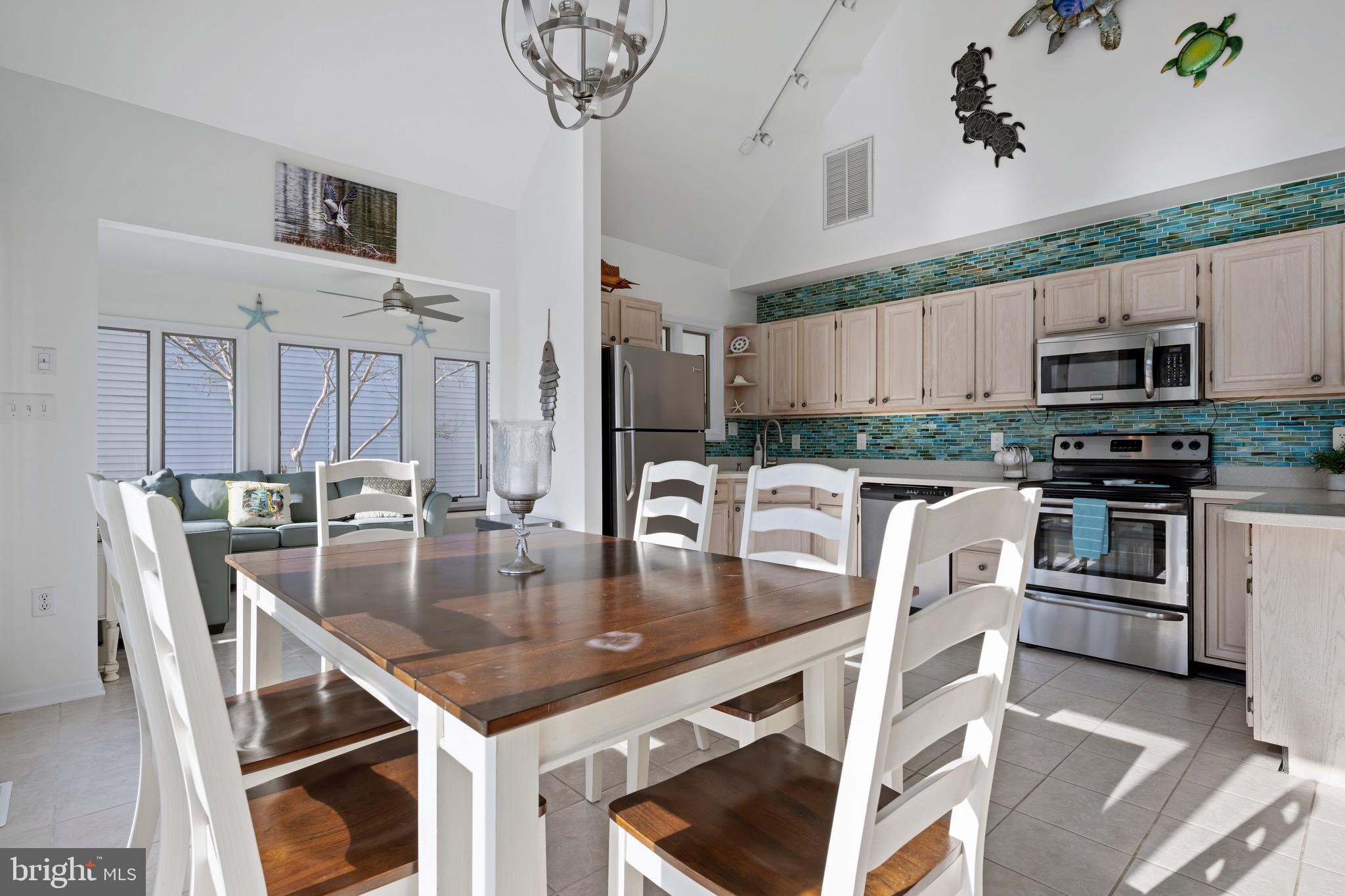 OCEAN PINES - TEAL BAY - Residential