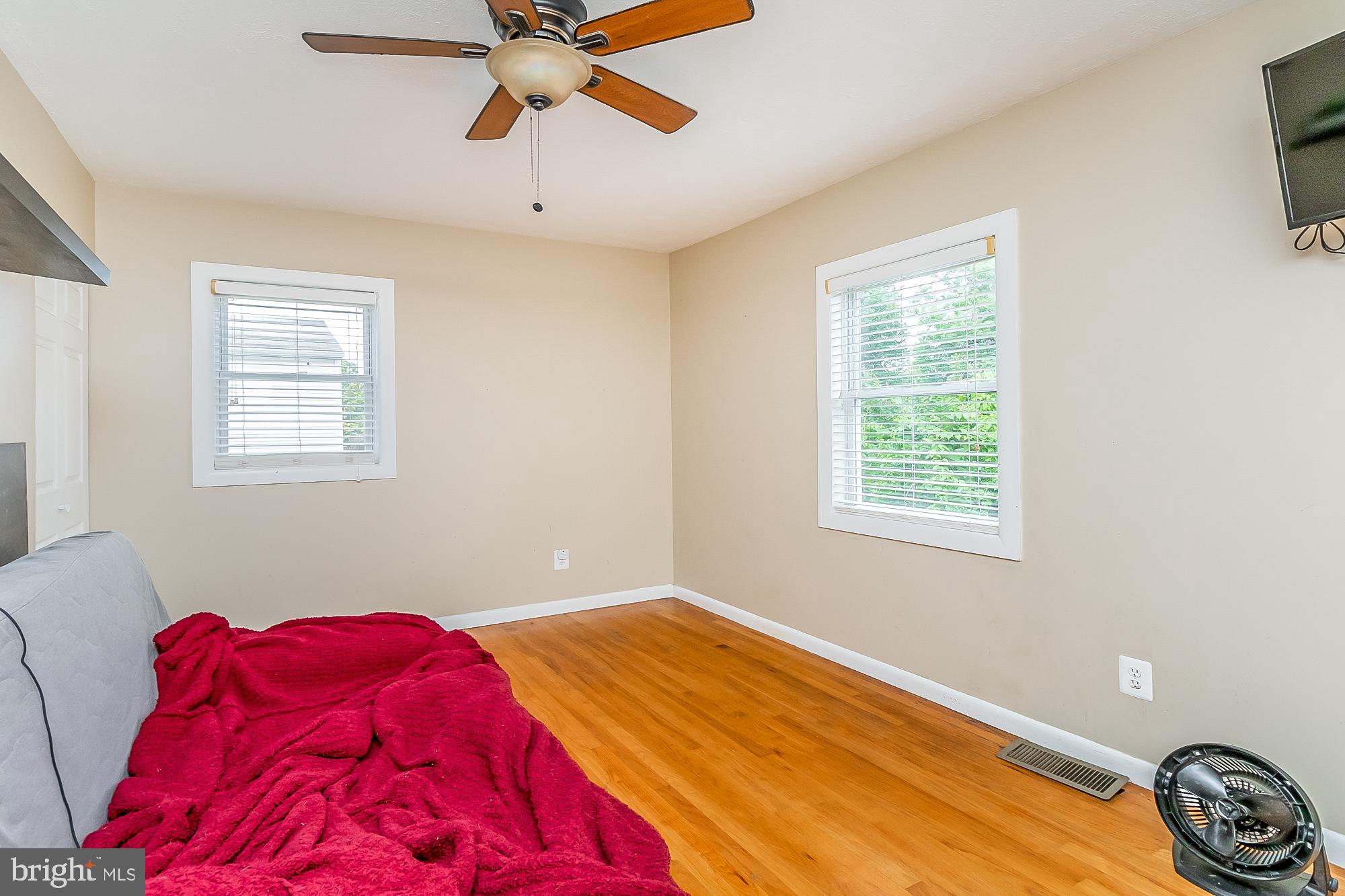 EDGE MEAD - Residential