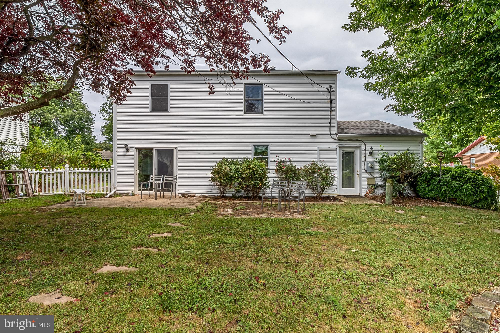 EDGE MEAD - Residential