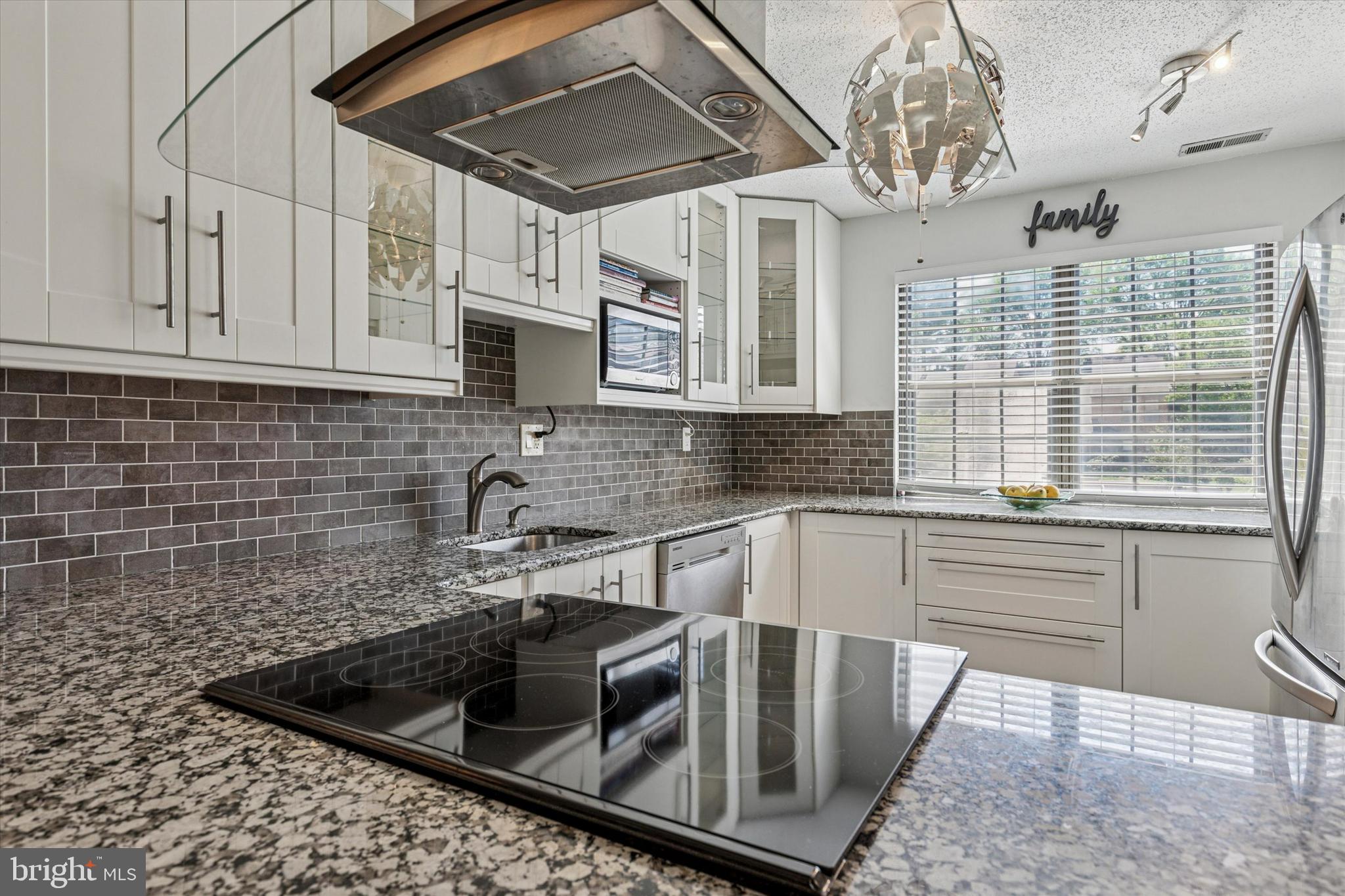 CHESTERBROOK - Residential