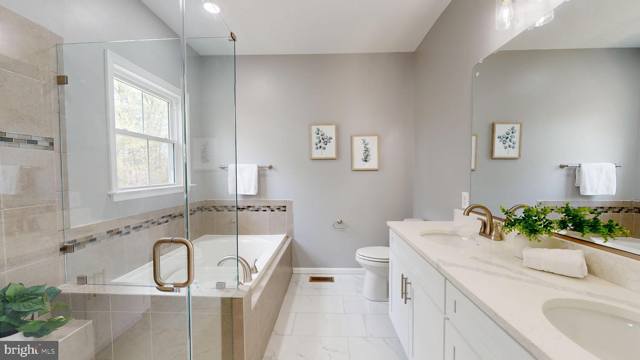 CREEKSIDE VILLAGE AT TANYARD SPRINGS - Residential