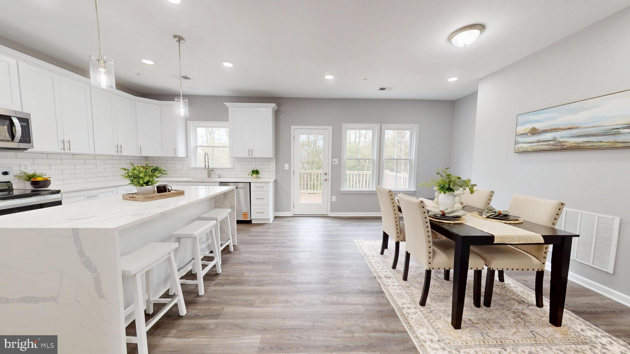 CREEKSIDE VILLAGE AT TANYARD SPRINGS - Residential