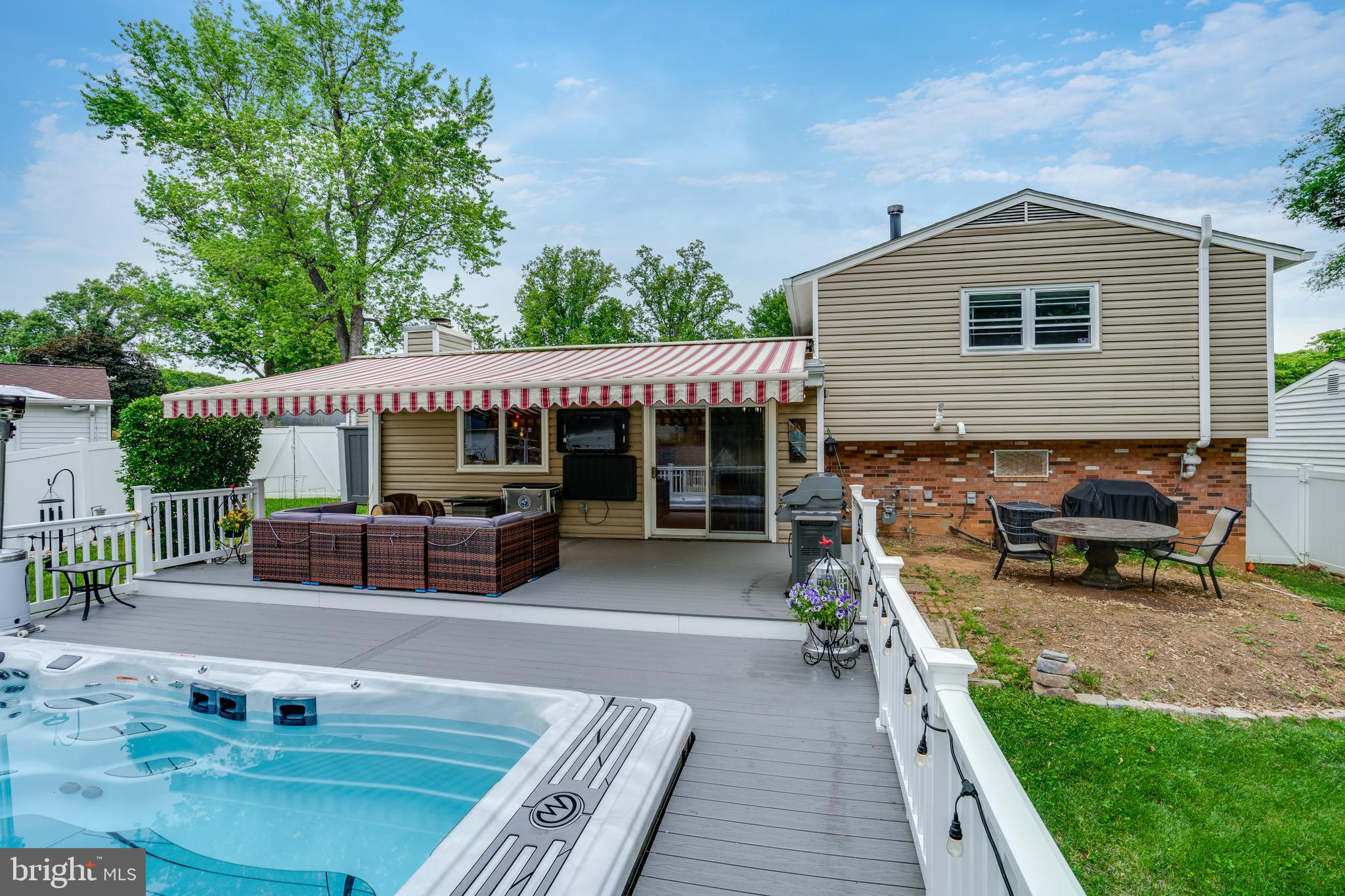 ROLLING VALLEY - Residential