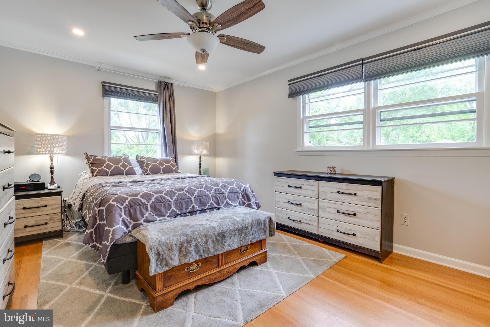 ROLLING VALLEY - Residential