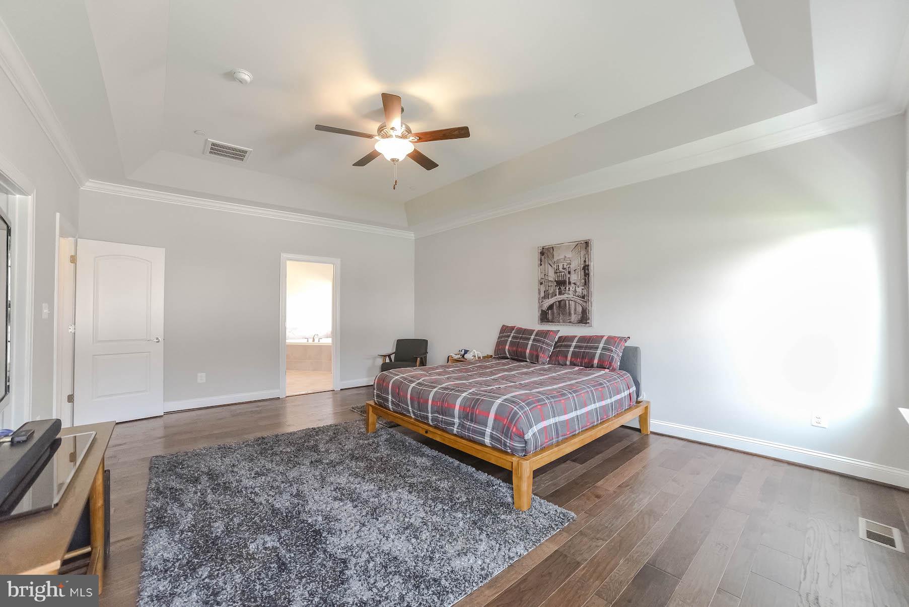 MEADOWS AT TOWN RUN - Residential