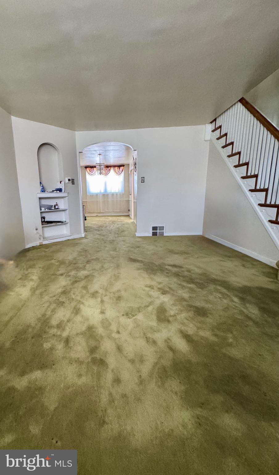 6744 EASTWOOD STREET