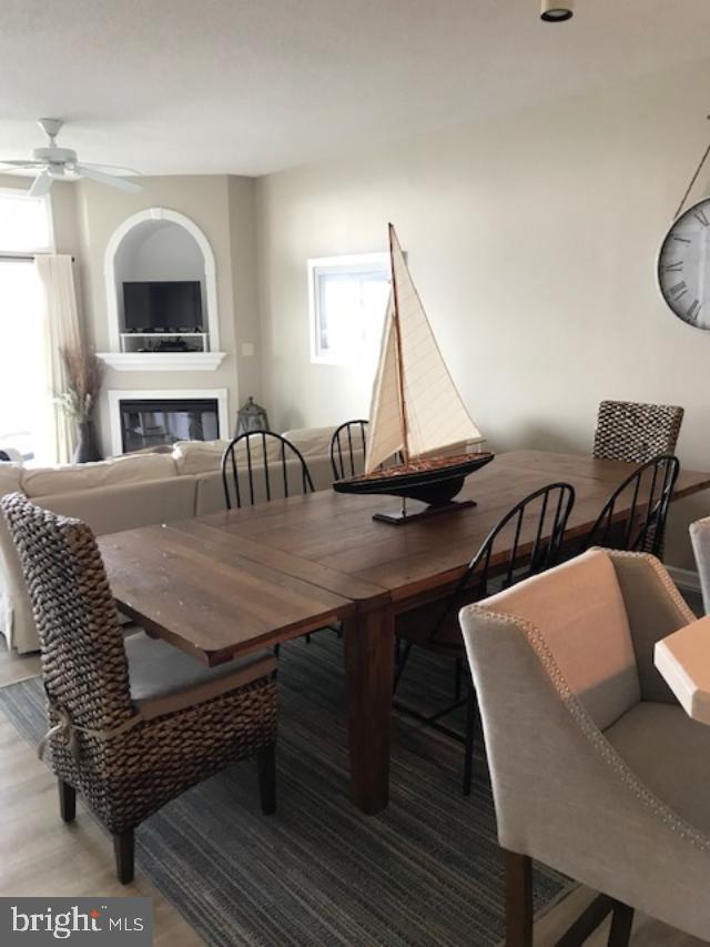 HARBOUR LIGHT CONDOS - Residential