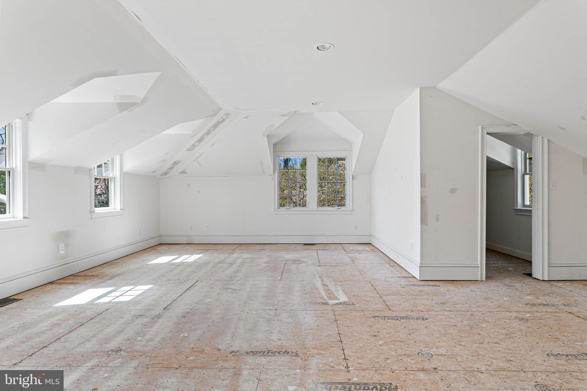 PHEASANT HILL - Residential