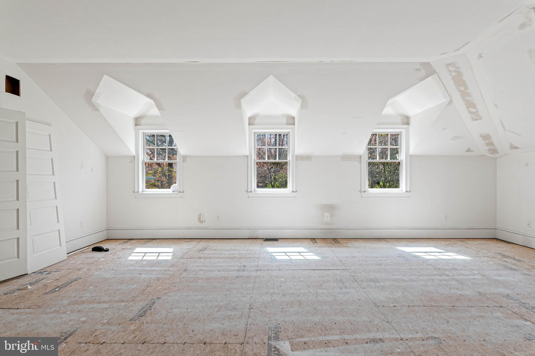 PHEASANT HILL - Residential