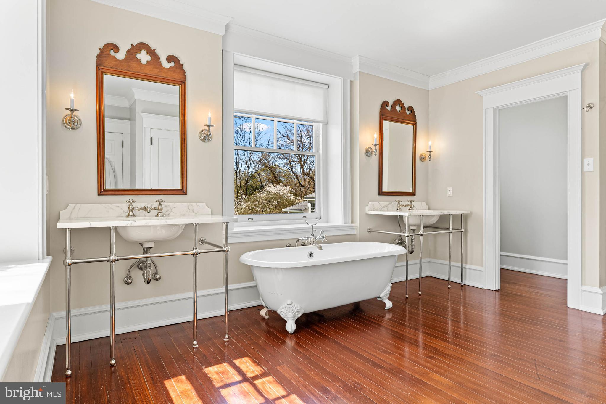 PHEASANT HILL - Residential