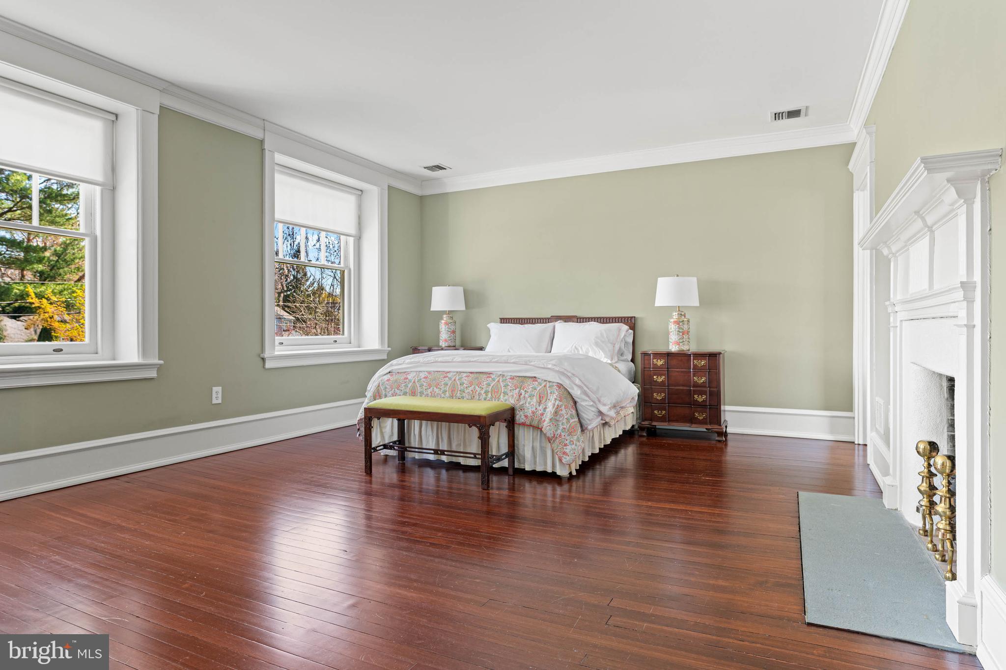 PHEASANT HILL - Residential