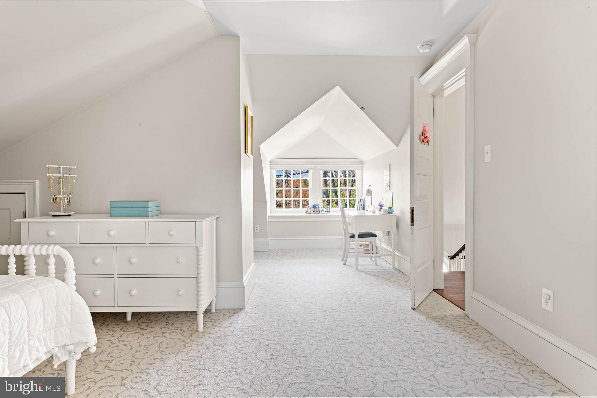 PHEASANT HILL - Residential