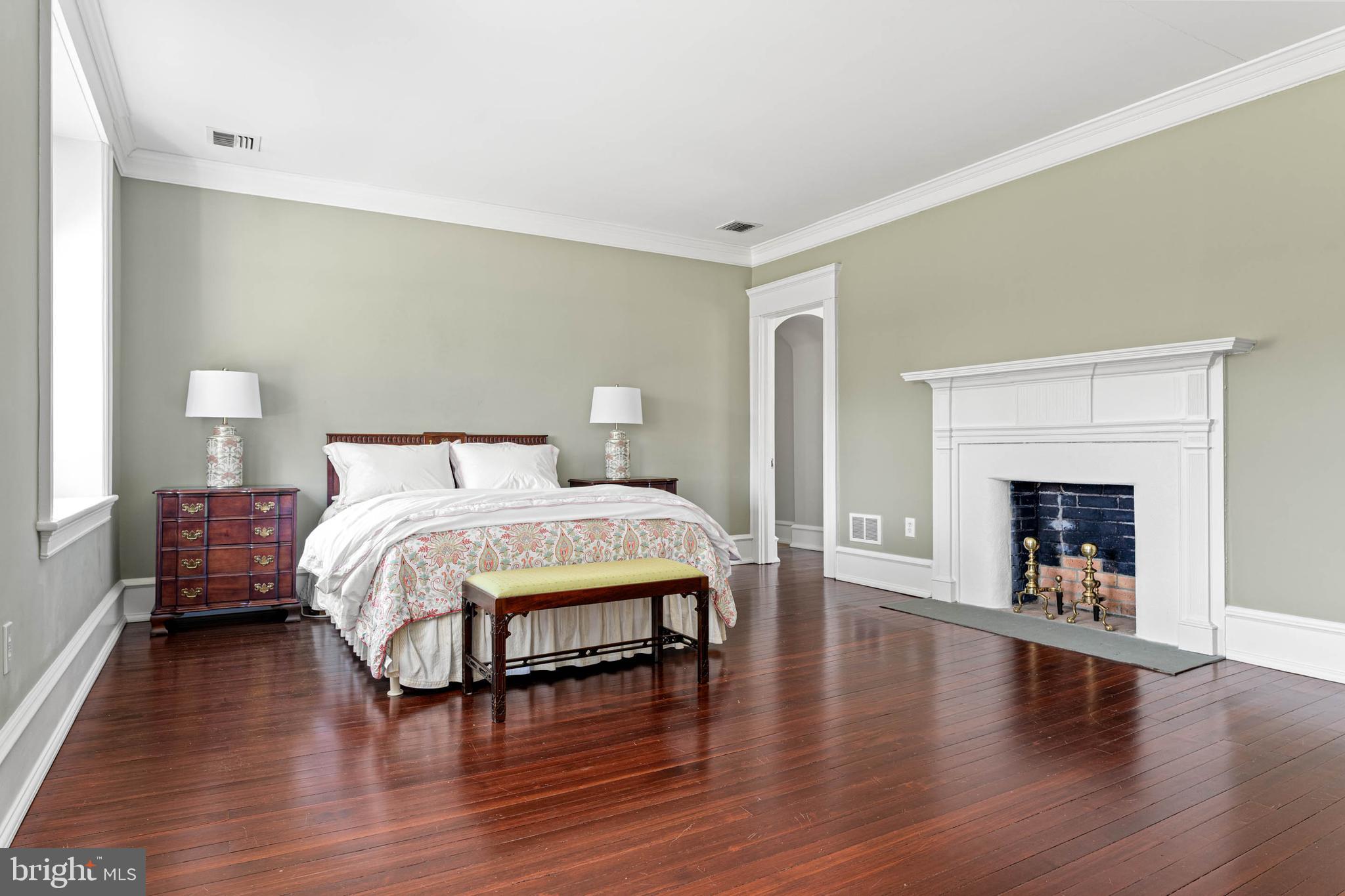 PHEASANT HILL - Residential