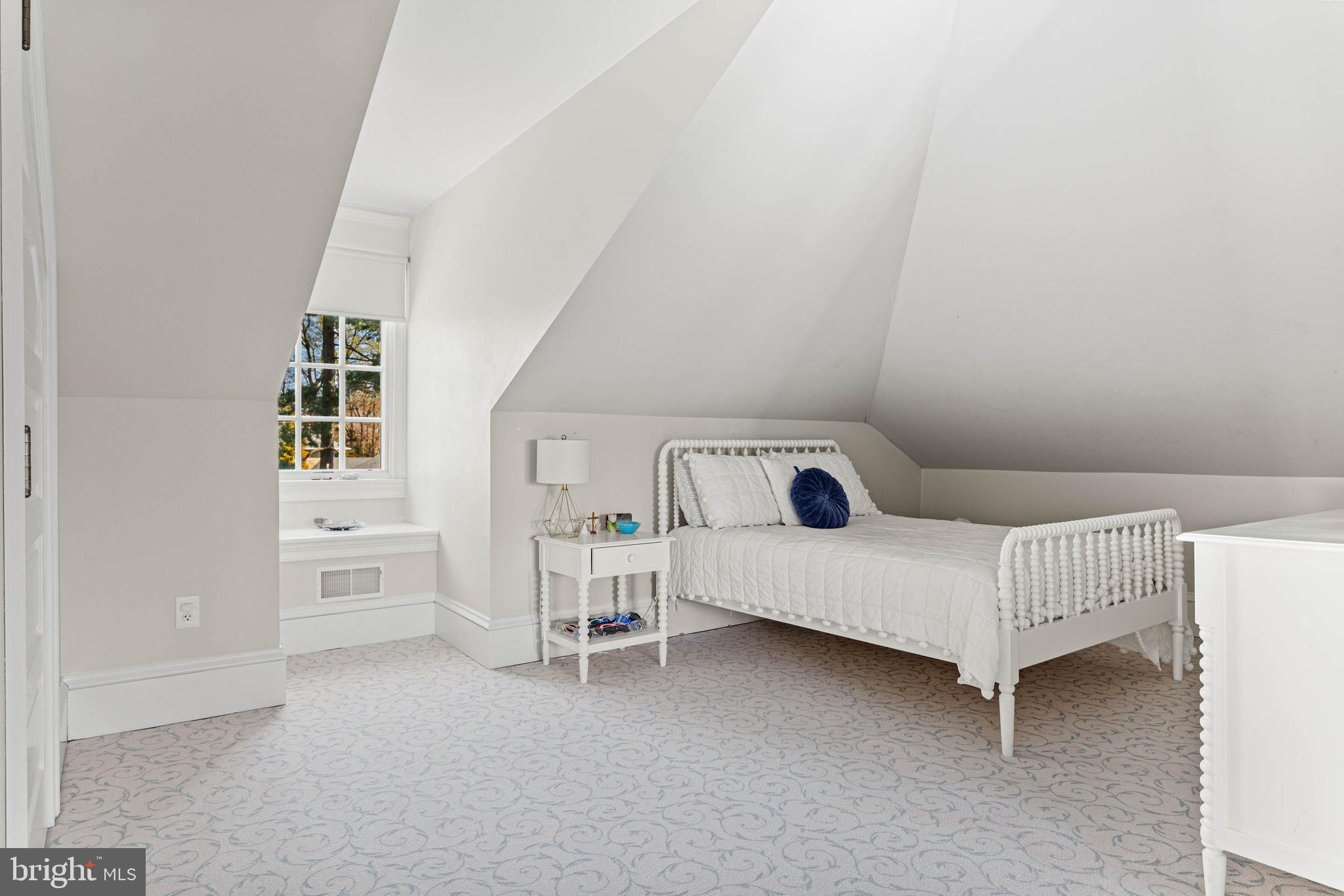 PHEASANT HILL - Residential