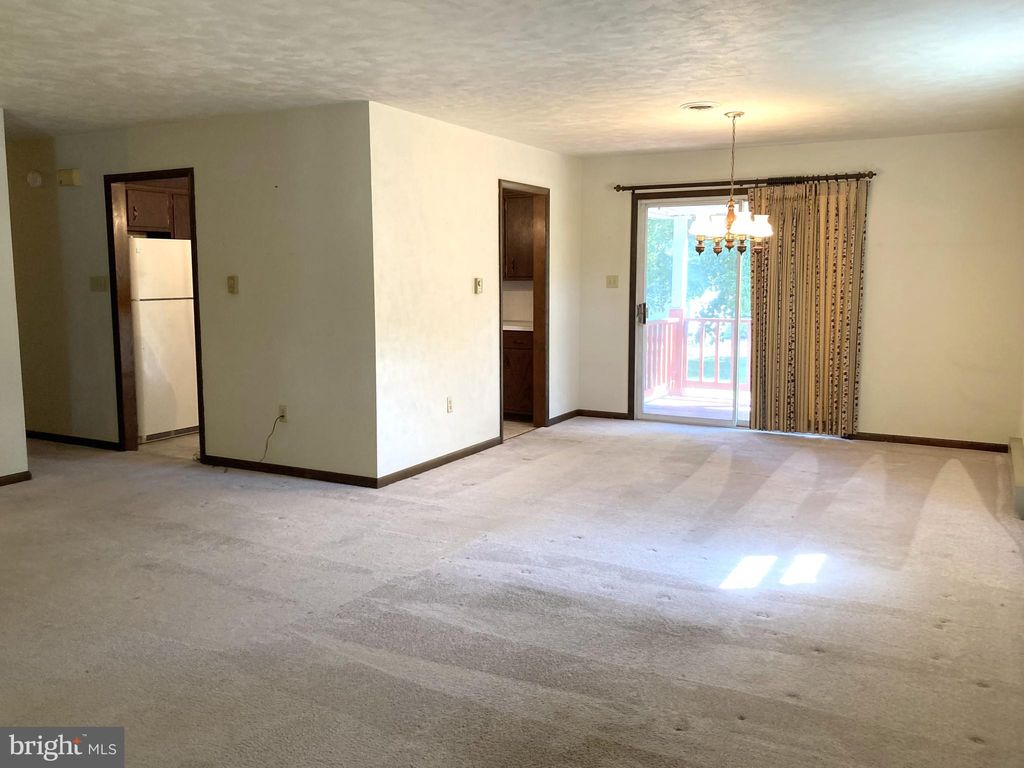 Photo of 723 UNION SCHOOL RD, MOUNT JOY, PA 17552 (MLS # PALA2040254)