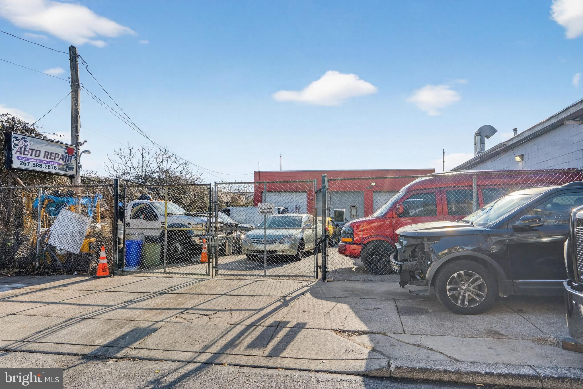 WISSINOMING - Commercial Sale