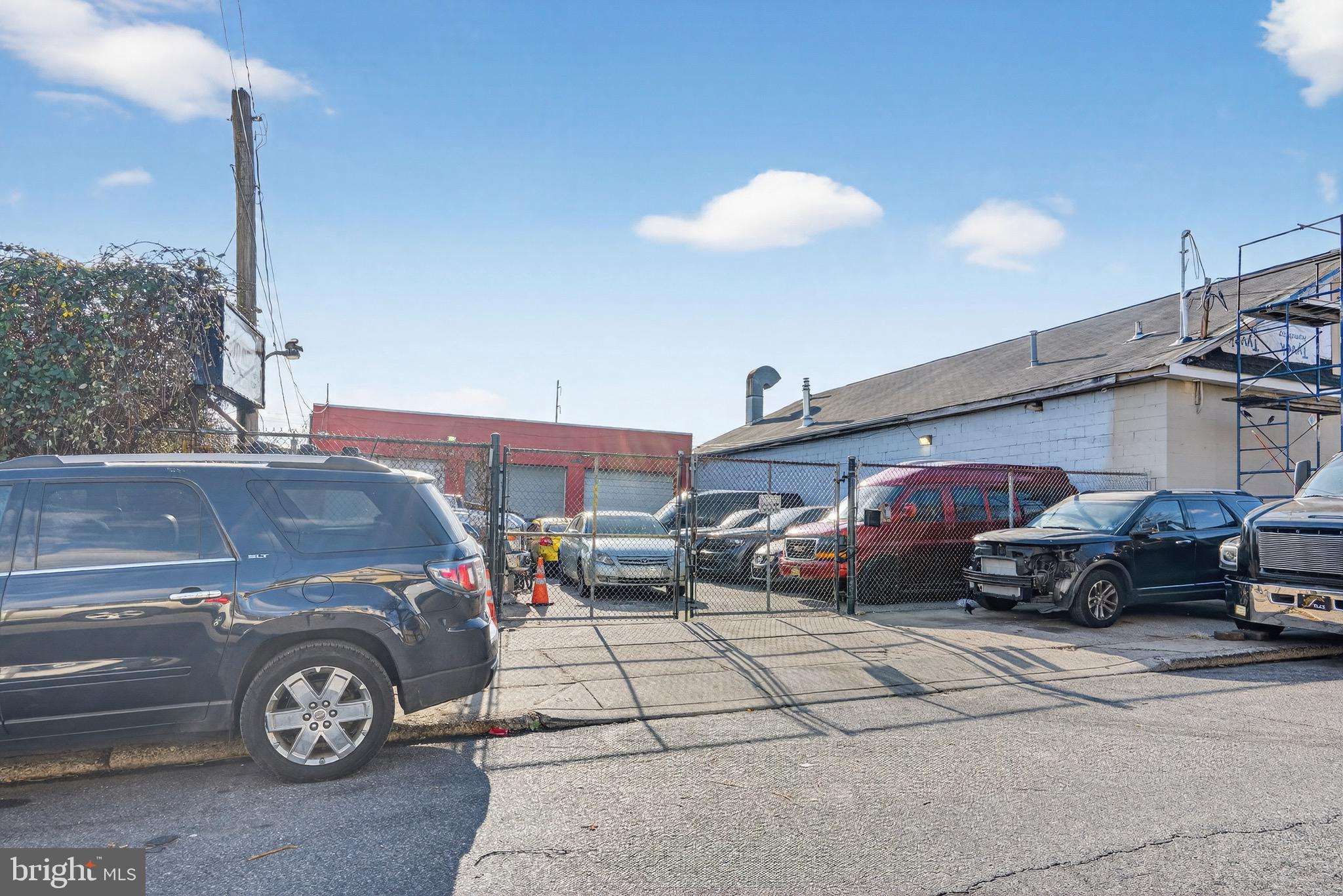 WISSINOMING - Commercial Sale