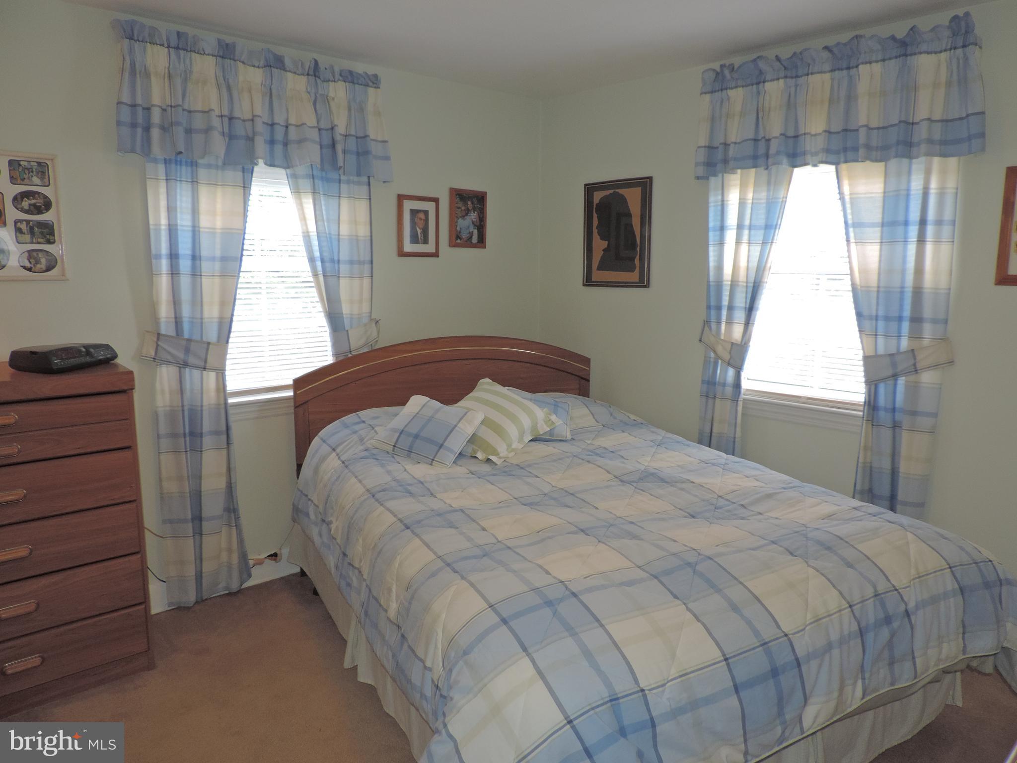 ABERDEEN HILLS - Residential