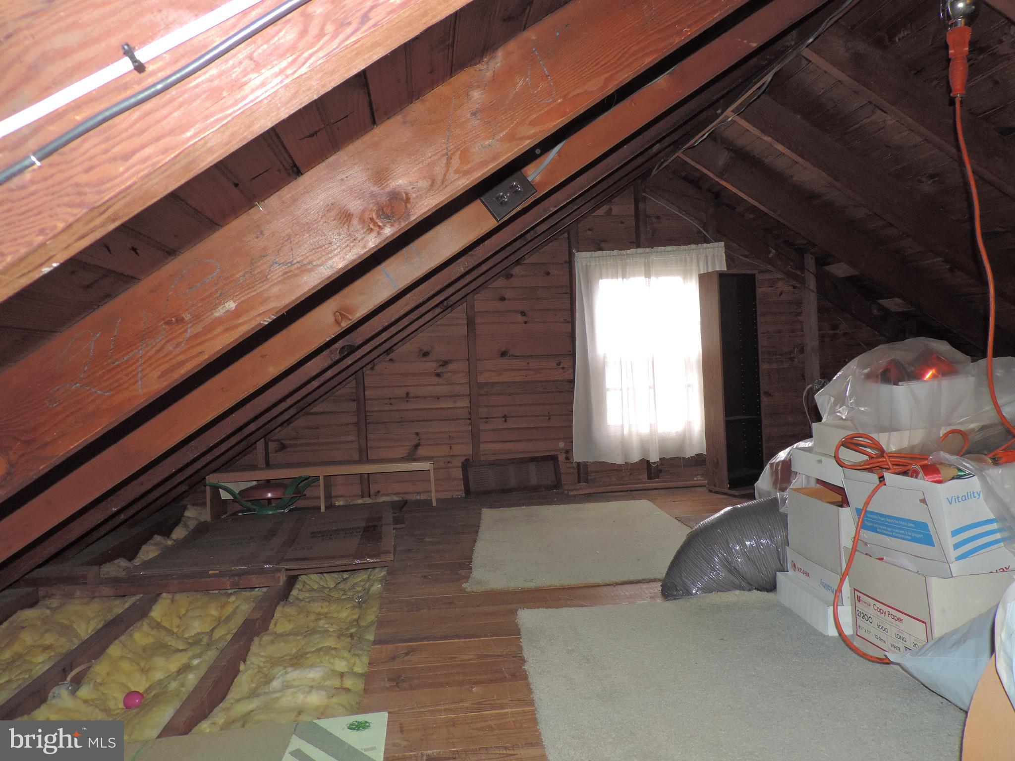 ABERDEEN HILLS - Residential