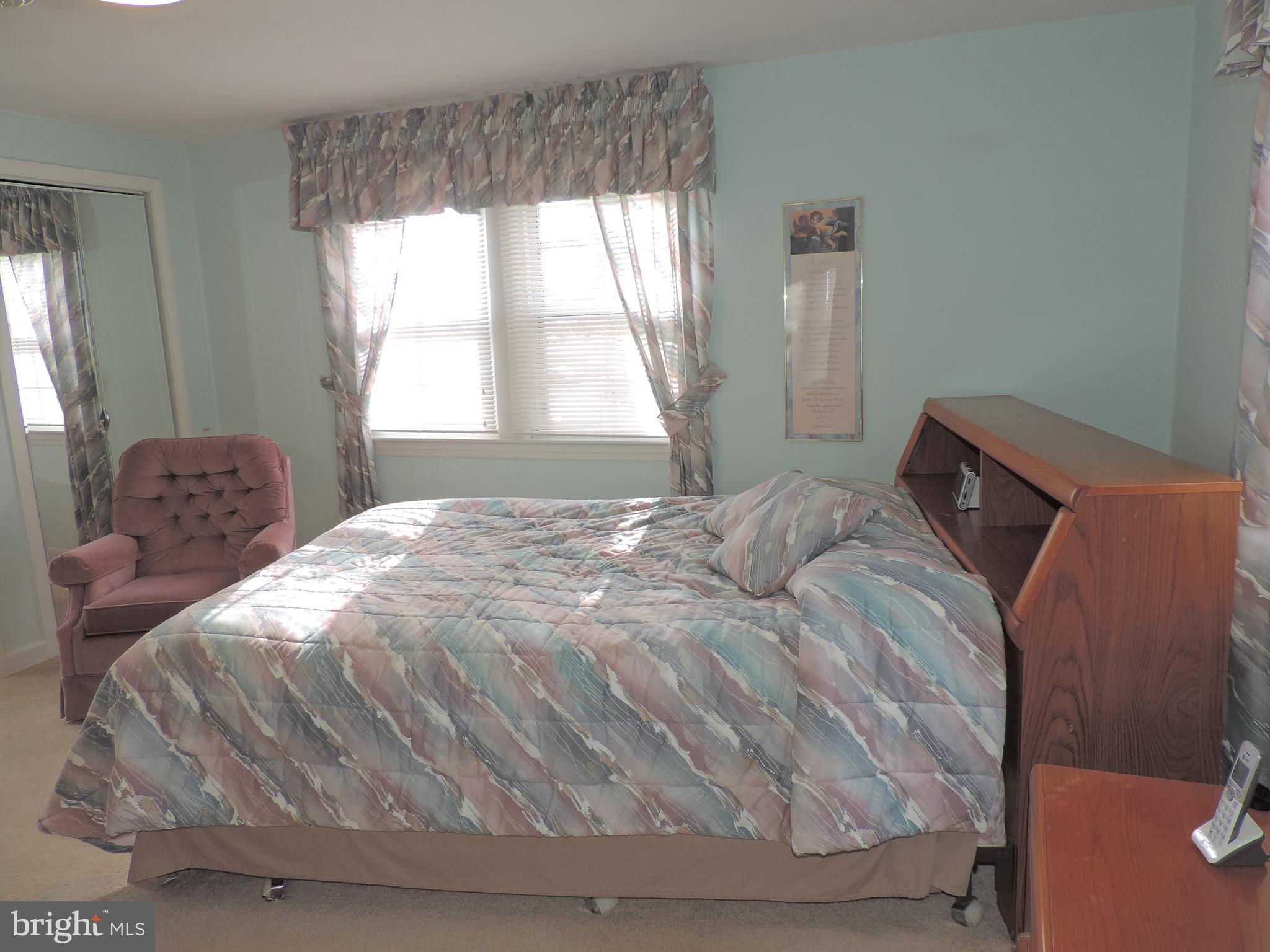 ABERDEEN HILLS - Residential