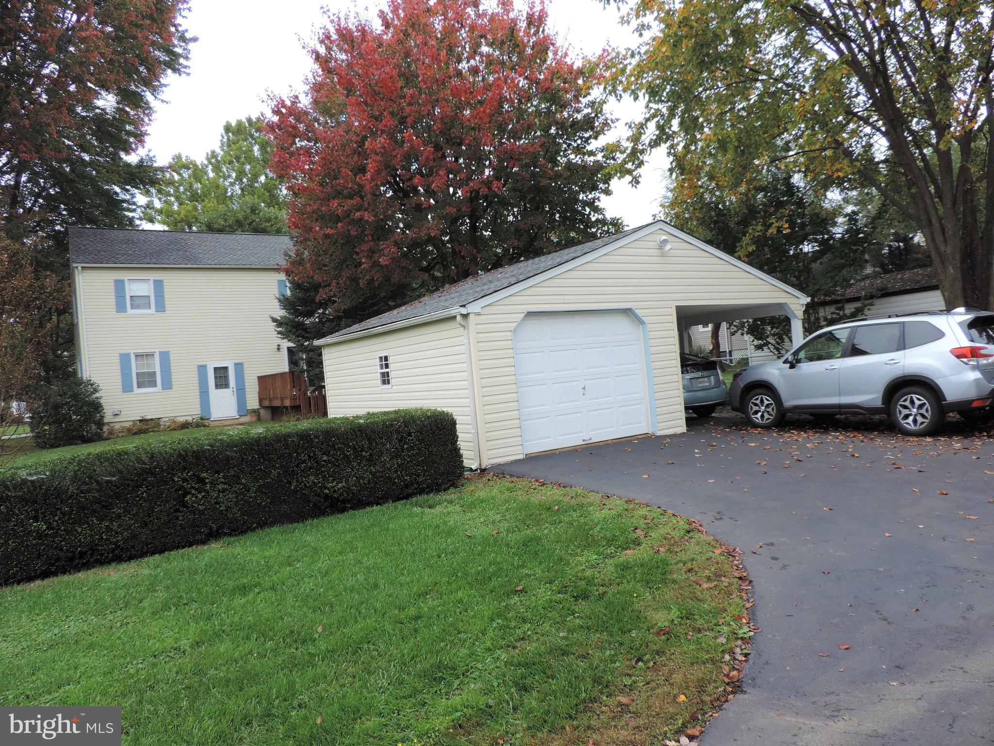 ABERDEEN HILLS - Residential