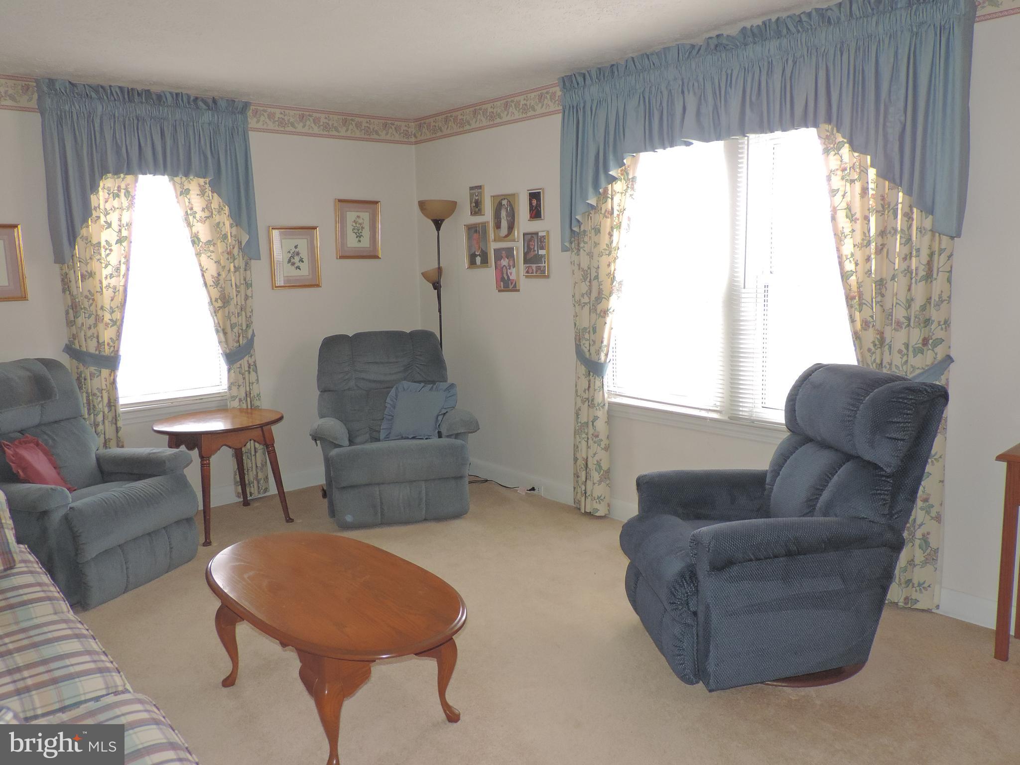 ABERDEEN HILLS - Residential