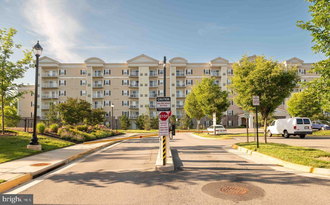 ISABELLA AT MONTICELLO MEWS - Residential Lease