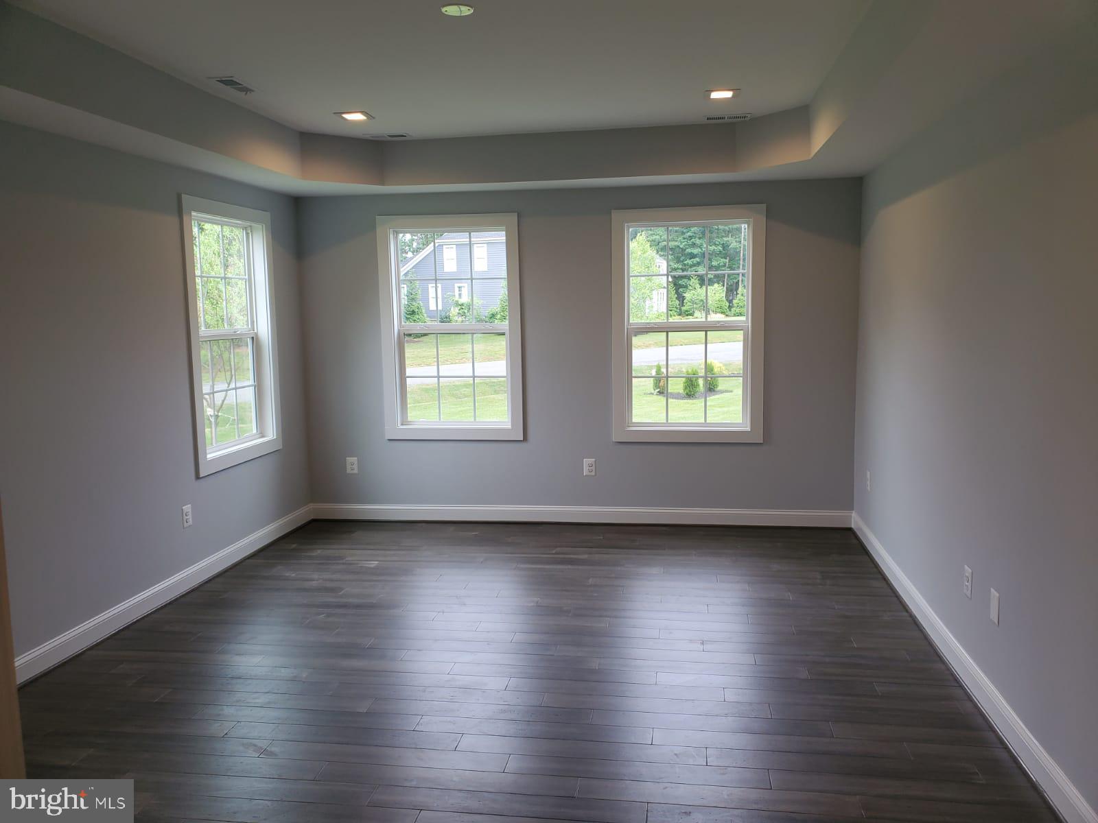 FAWN LAKE - Residential