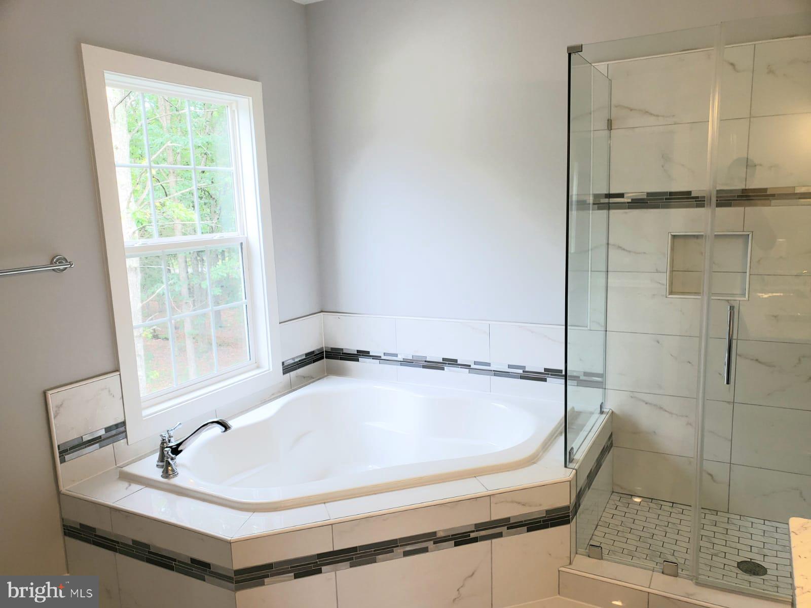 FAWN LAKE - Residential