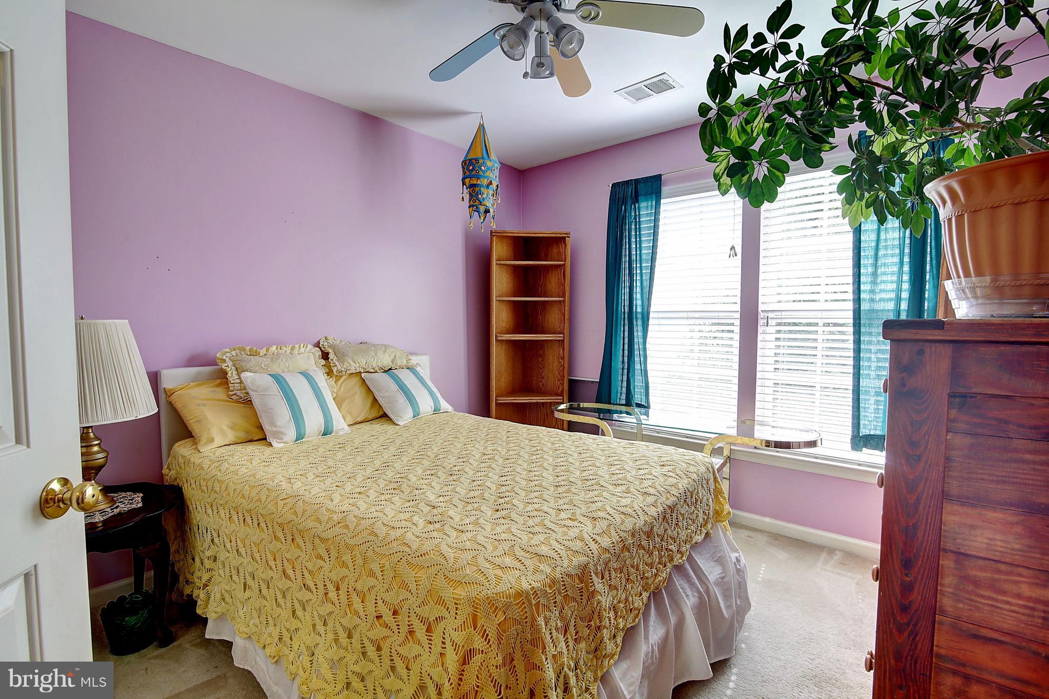 GALYN MANOR - Residential