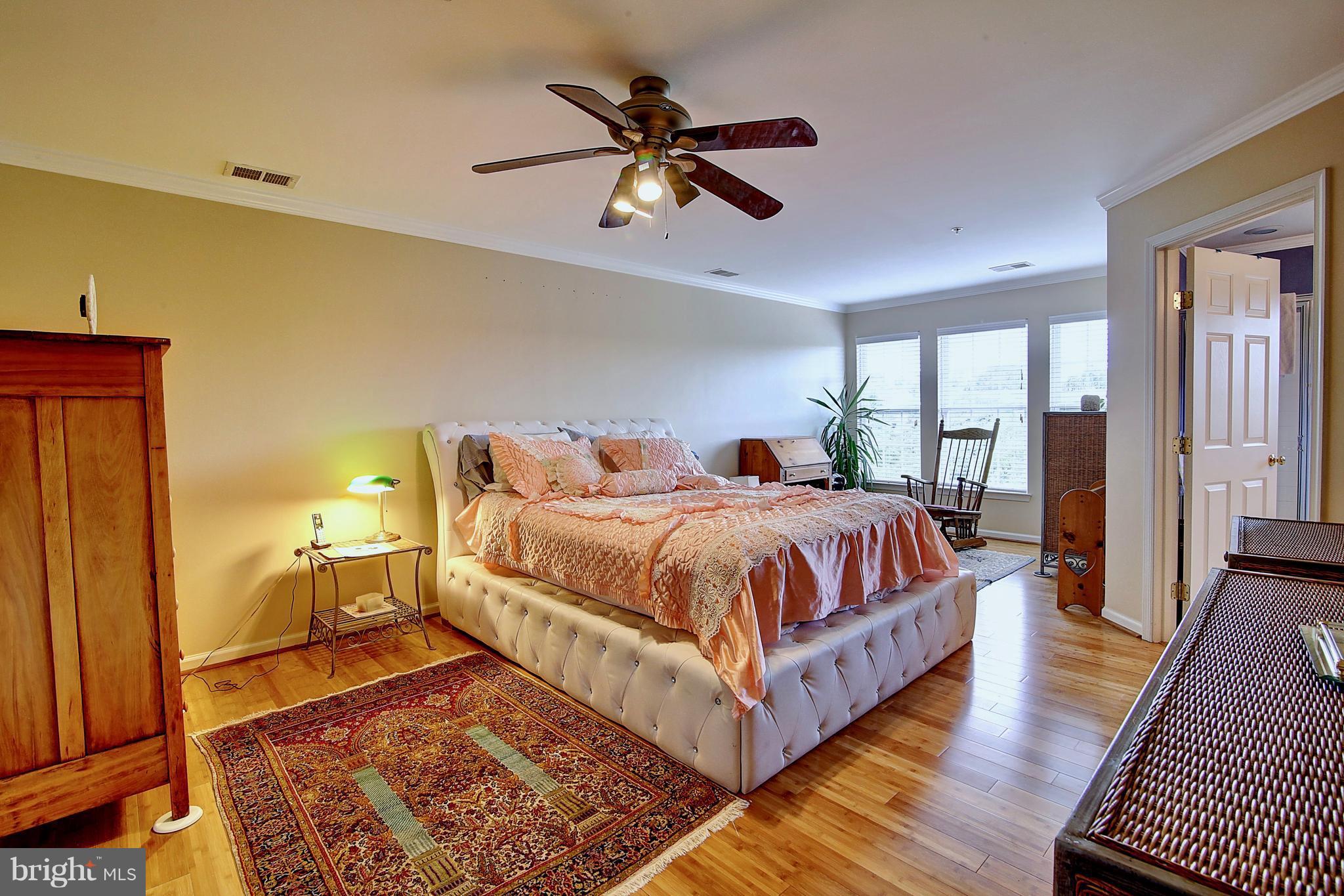 GALYN MANOR - Residential