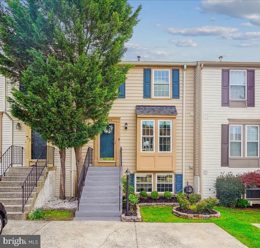 No more showings.
Please have offers in by 4 pm tomorrow Monday 4/28/2025.
Discover this well-maintained townhouse offering modern updates in a vibrant community, ideal for a Fairfax or Routes 66/28 commute. Rare for a townhouse, this home includes a private driveway with two parking spaces. Enjoy abundant natural light throughout the day, thanks to its west-facing orientation.
The main level features hardwood floors in the living and dining areas, granite countertops, and updated kitchen cabinetry, complemented by stainless steel appliances installed in 2021 and a refreshed backsplash in 2023. Powder room was re-done in 2021. Upstairs, the renovated full bath adds fresh appeal, while newer carpeting enhances comfort.
The finished basement provides flexible space, including a potential legal fourth bedroom with a full bath and direct backyard access. Ample storage—two large closets and a shelving-equipped unfinished area—keeps everything organized.
Step outside to a private deck overlooking a lush green space, complete with stair access to the backyard, a lockable deck gate for added safety, and a secure back fence gate with solar lighting and an access code. The front and back yards, thoughtfully landscaped in 2024 and 2025, enhance curb appeal and outdoor enjoyment.
Notable upgrades include HVAC (2021), roof (2020), kitchen enhancements (2023), and a new washer and dryer installed in 2024. The basement was thoughtfully renovated in 2022.
This desirable neighborhood features wooded walking trails, playgrounds, tennis and basketball courts, and an optional local pool. Conveniently located minutes from shopping, dining, major highways, and Dulles Airport, this home offers the perfect balance of comfort and accessibility.