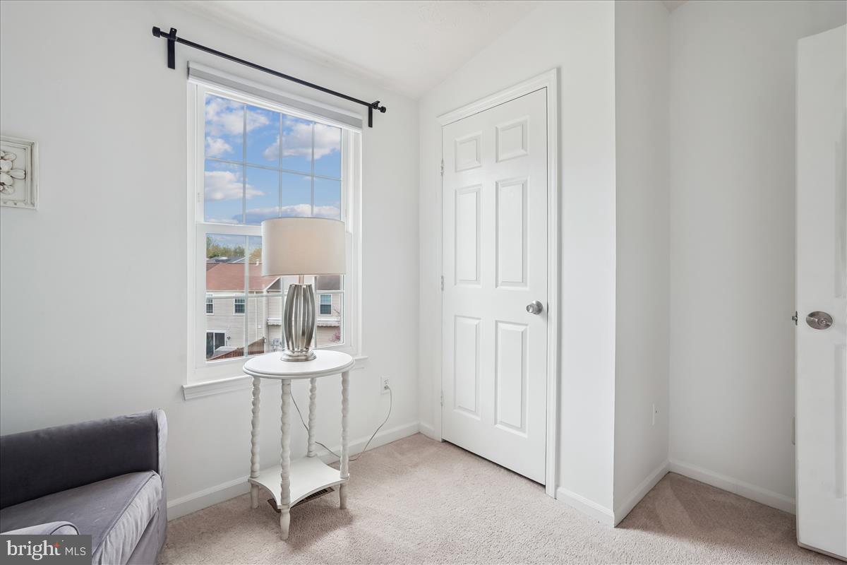 WINDING RIDGE - Residential