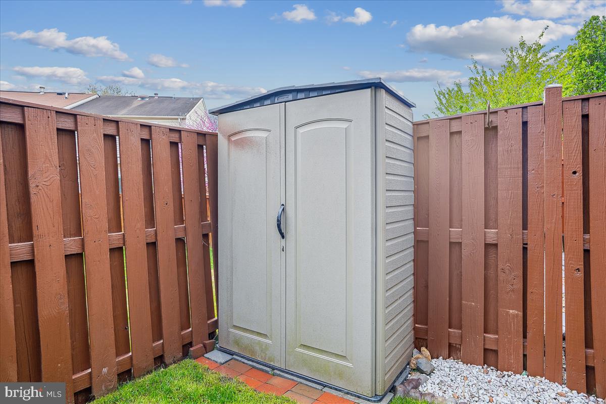 WINDING RIDGE - Residential