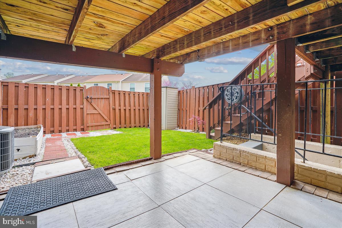 WINDING RIDGE - Residential