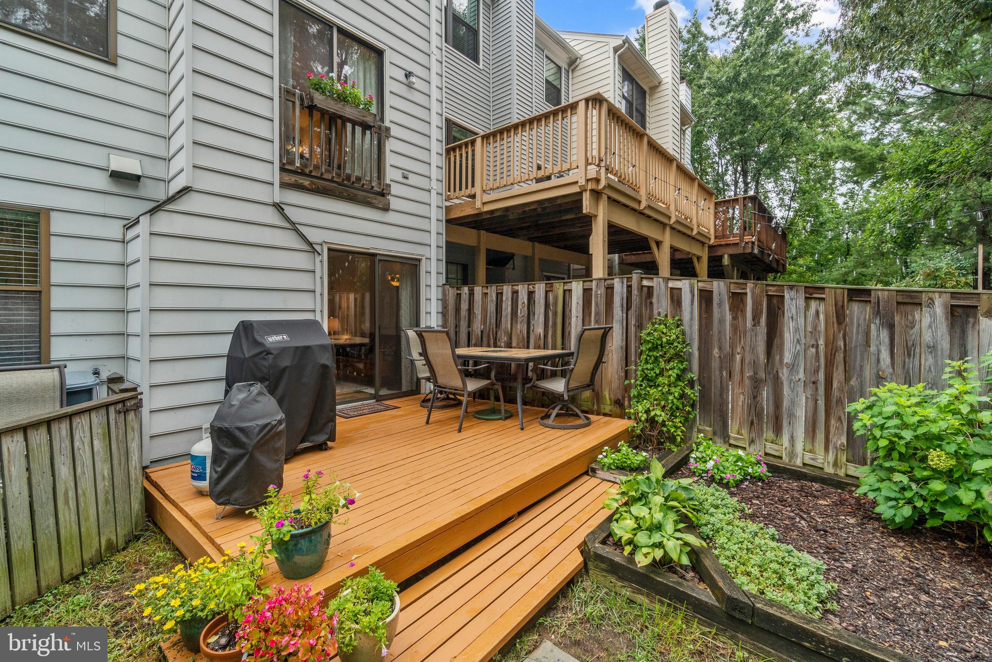 SPRINGFIELD OAKS - Residential