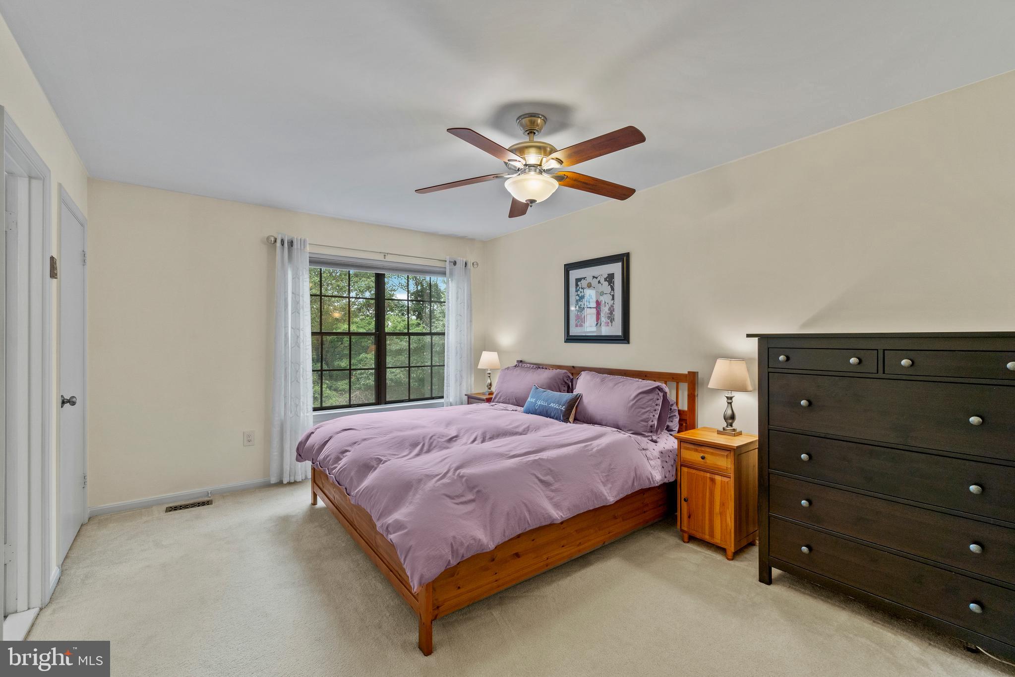 SPRINGFIELD OAKS - Residential