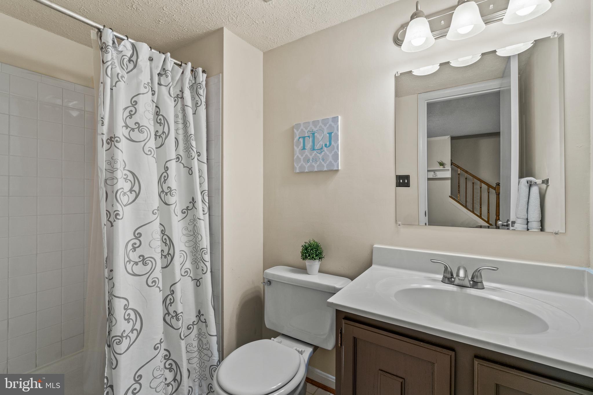 SPRINGFIELD OAKS - Residential