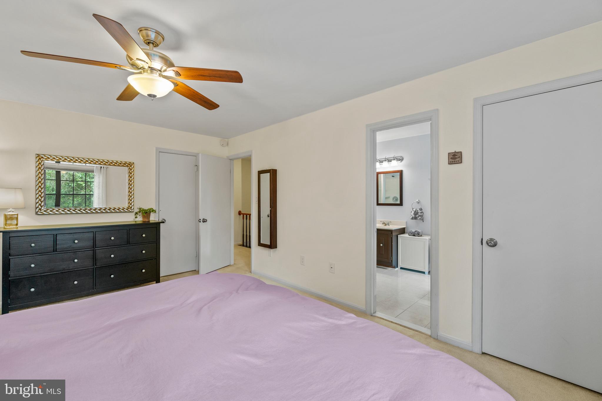 SPRINGFIELD OAKS - Residential