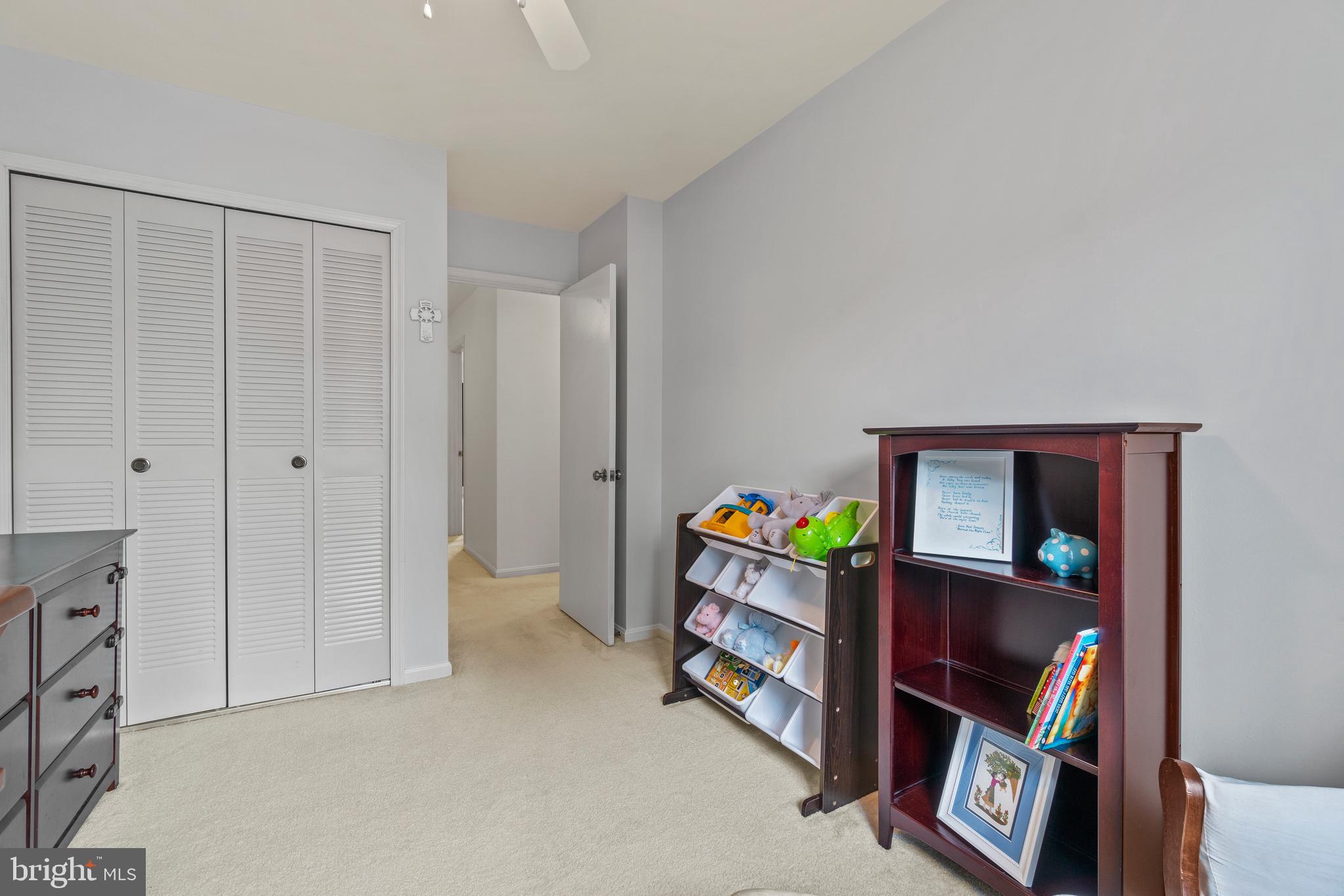 SPRINGFIELD OAKS - Residential