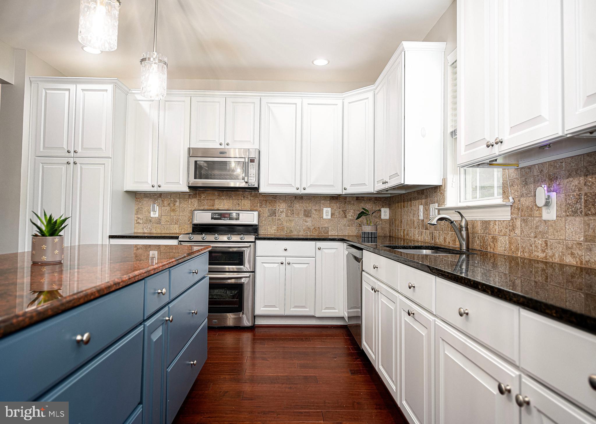 CHESAPEAKE CLUB - Residential