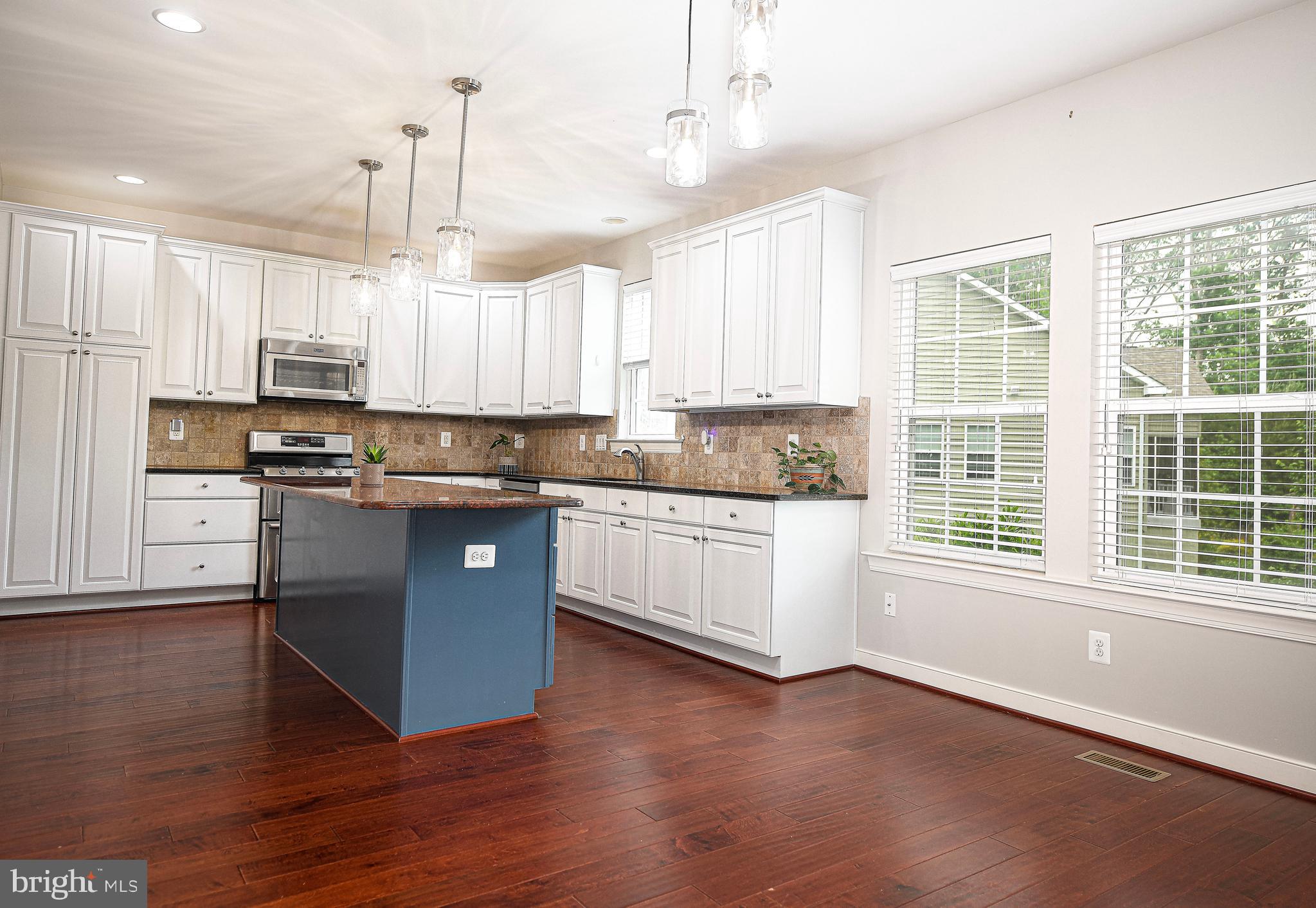 CHESAPEAKE CLUB - Residential