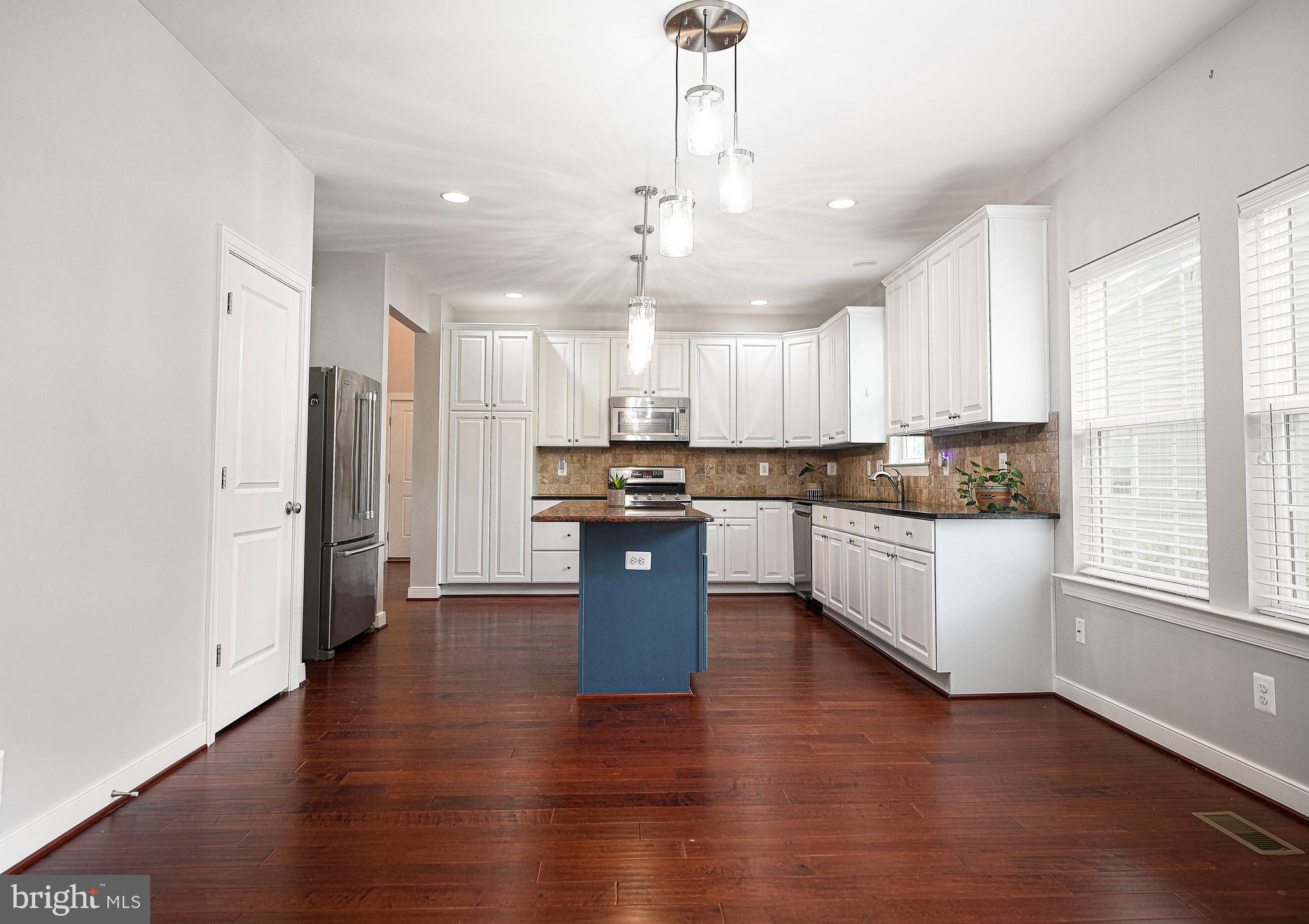 CHESAPEAKE CLUB - Residential