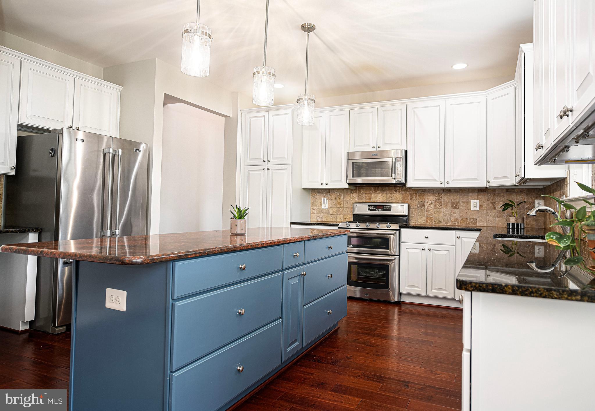 CHESAPEAKE CLUB - Residential